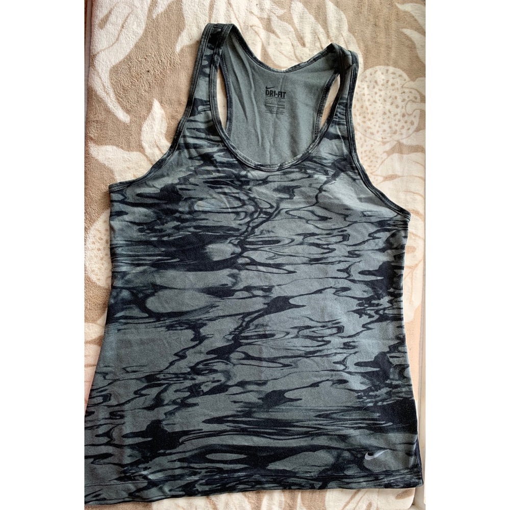 Nike drifit racerback